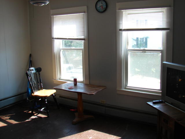 59 Maple Street Madison, ME 04950 - Photo 6 of 10 4367inside7