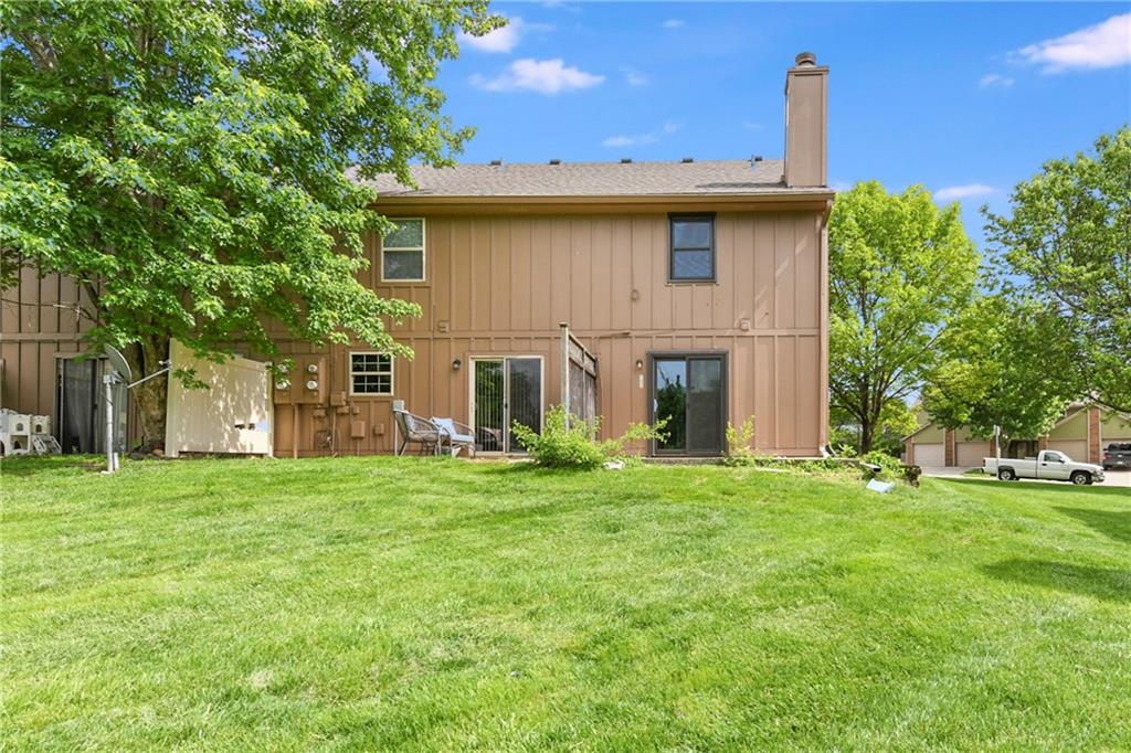 230 Southwest Pinetree Lane Lee's Summit, MO 64063 - Photo 29 of 31