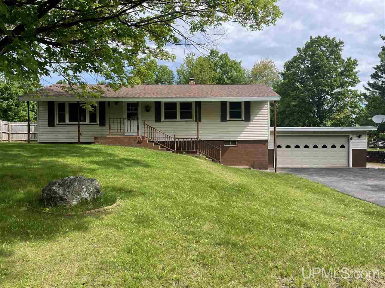 260 South Rose Street Ishpeming, MI 49849 - Photo 1 of 22