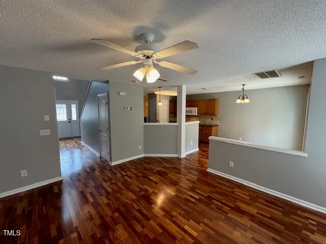 $2,200 | 102 Alice Court, Apex, NC 27502