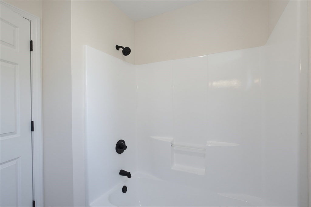 43 Watkins Road Gardner, MA 01440 - Photo 29 of 38