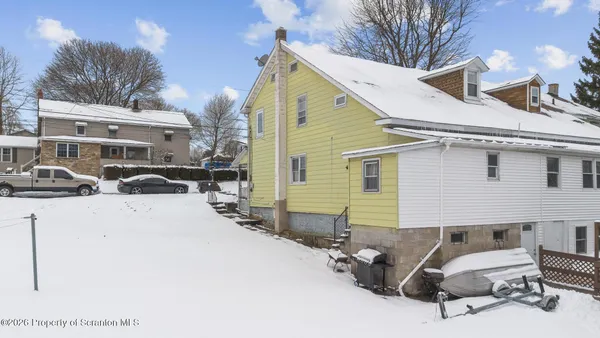 $160,000 | 812 Old Street, Hazleton, PA 18202
