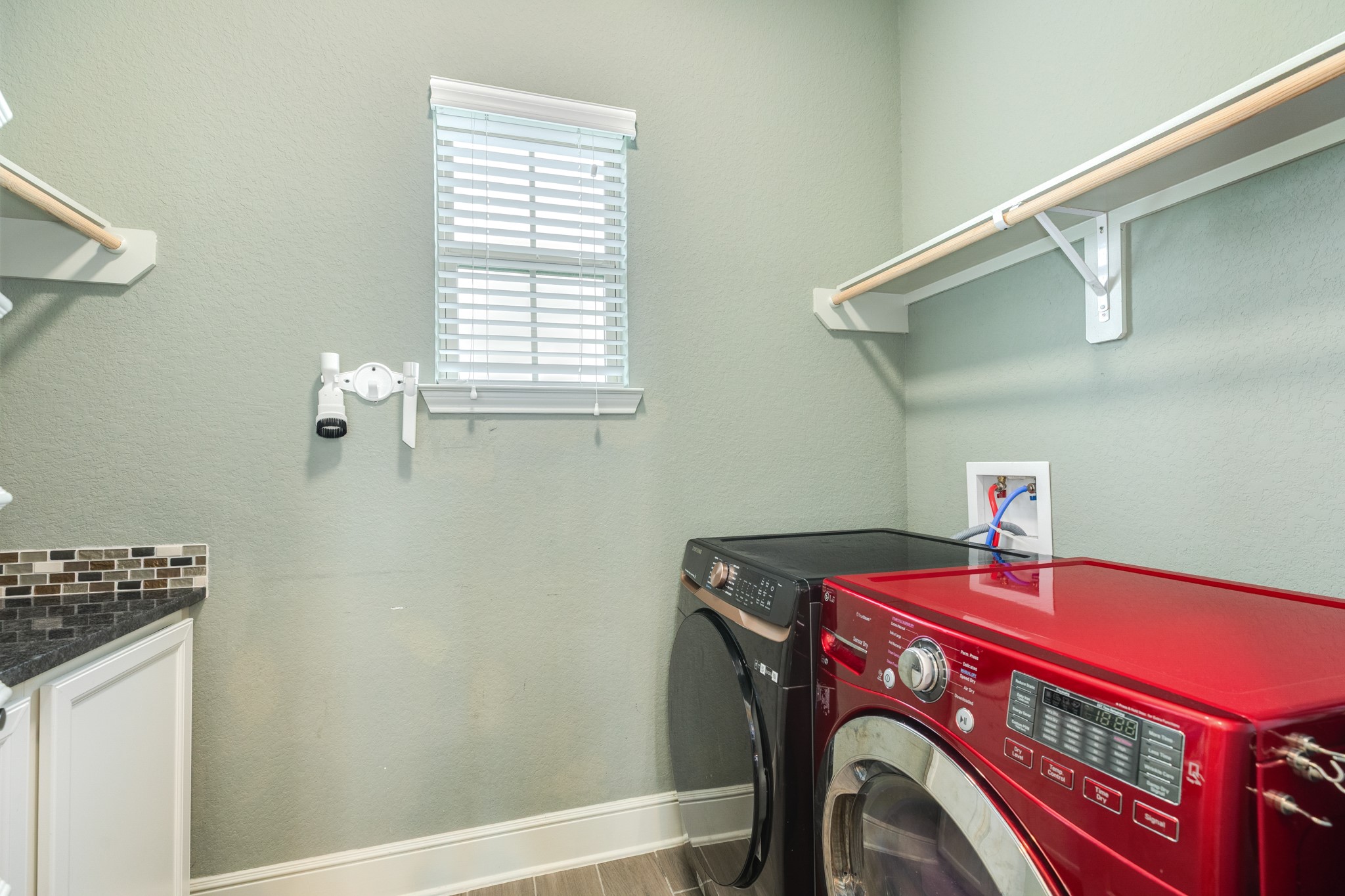 2180 County Road 212 Angleton, TX 77515 - Photo 23 of 46
