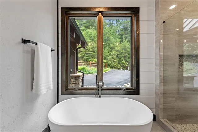 $1,285,000 | 453 Settler's Ridge Road, Ellijay, GA 30540
