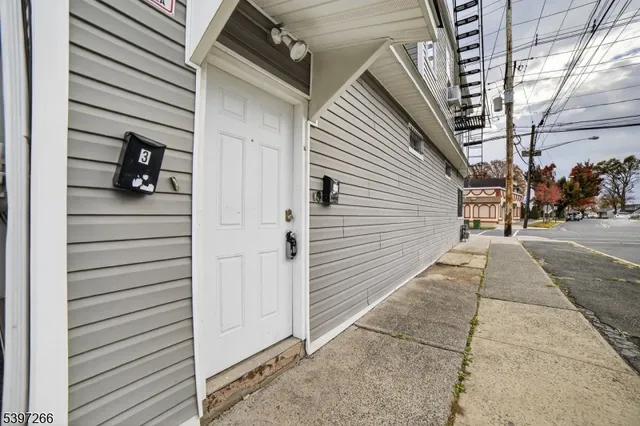 $599,900 | 301 East 9th Avenue, Roselle, NJ 07203