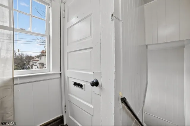 $599,900 | 301 East 9th Avenue, Roselle, NJ 07203