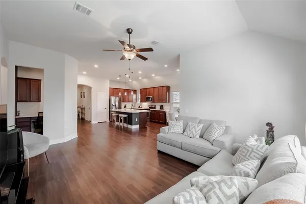 $3,050 | 2507 Linwood Drive, Mansfield, TX 76084