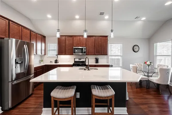 $3,050 | 2507 Linwood Drive, Mansfield, TX 76084