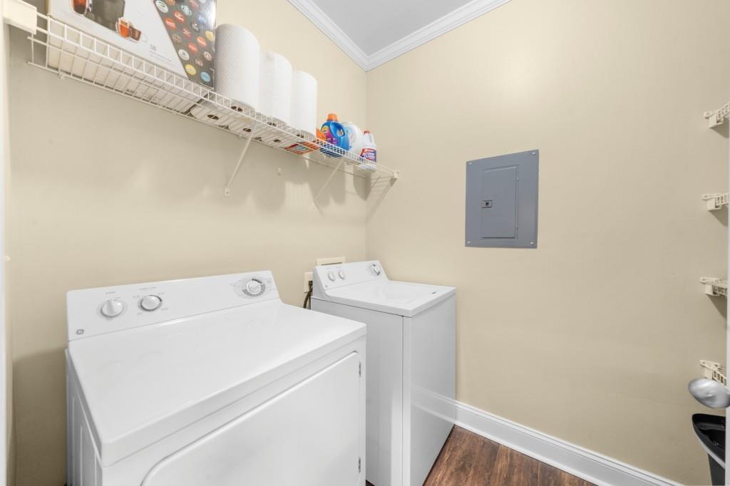 2103 Stratford Commons, Unit 2103 Decatur, GA 30033 - Photo 22 of 32 a utility room with dryer and washer