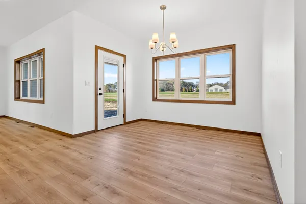 $649,900 | 758 Royal Saint Pats Drive, Wrightstown, WI 54180