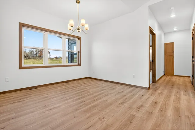 $659,900 | 758 Royal Saint Pats Drive, Wrightstown, WI 54180