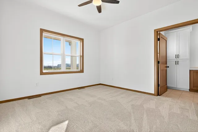 $659,900 | 758 Royal Saint Pats Drive, Wrightstown, WI 54180