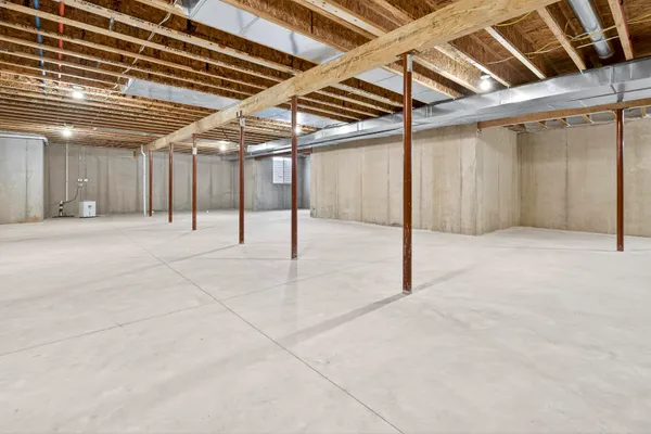 $649,900 | 758 Royal Saint Pats Drive, Wrightstown, WI 54180