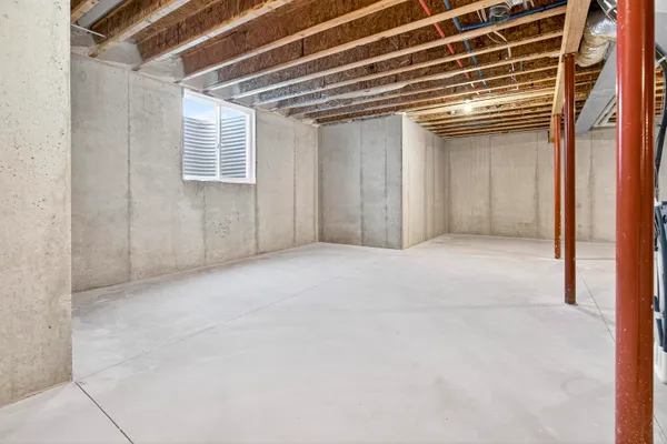 $649,900 | 758 Royal Saint Pats Drive, Wrightstown, WI 54180