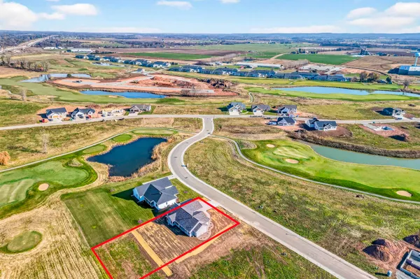 $649,900 | 758 Royal Saint Pats Drive, Wrightstown, WI 54180