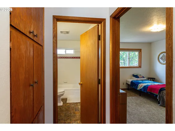 $374,900 | 1302 Southwest 41st Street, Pendleton, OR 97801