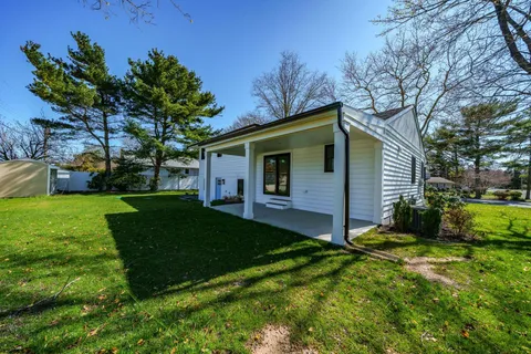 $750,000 | 29 East Hollywood Lane, Beesleys Point, NJ 08223