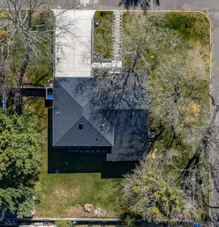 $750,000 | 29 East Hollywood Lane, Beesleys Point, NJ 08223