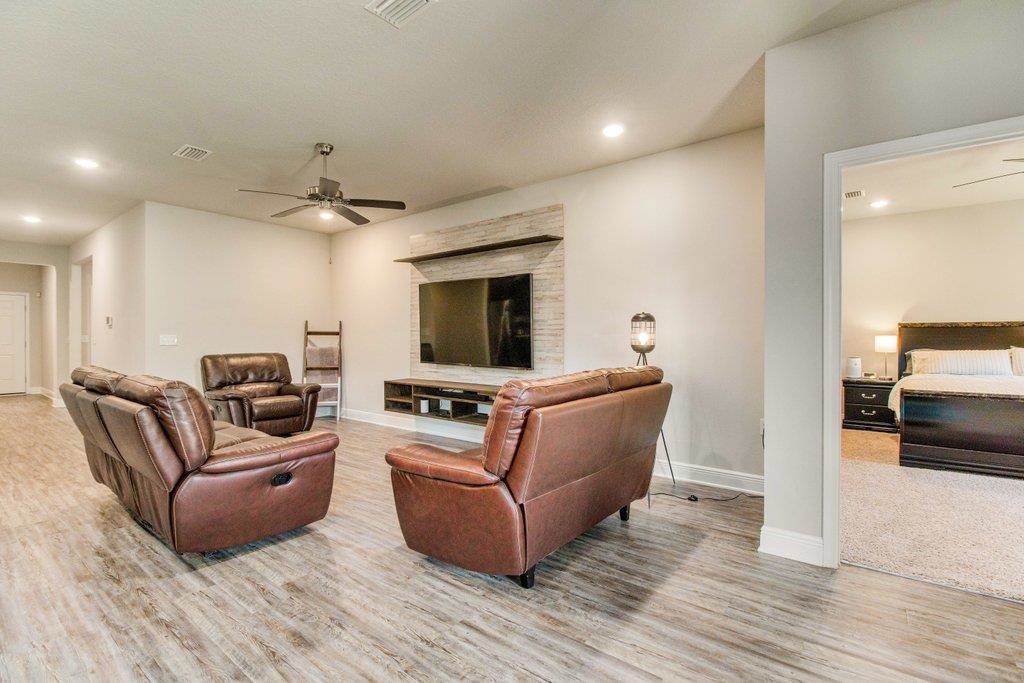 5340 Red Shoulder Road Pace, FL 32571 - Photo 11 of 41