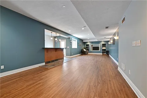 $849,900 | 5013 West 150th Street, Leawood, KS 66224