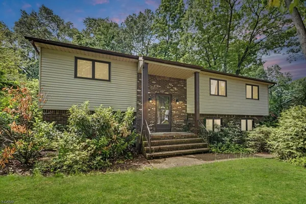 $769,000 | 68 Yellow Brick Road, Wayne, NJ 07470