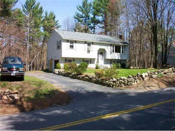246 High Range Road Londonderry, NH 03053 - Photo 1 of 1