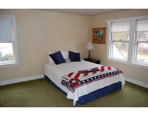156 Ferncroft Road Milton, MA 02186 - Photo 14 of 17 Gallery Image 14