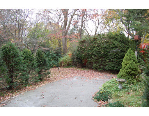 156 Ferncroft Road Milton, MA 02186 - Photo 17 of 17 Gallery Image 17