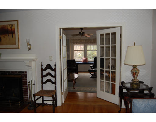 156 Ferncroft Road Milton, MA 02186 - Photo 7 of 17 Gallery Image 7