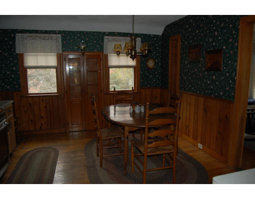 156 Ferncroft Road Milton, MA 02186 - Photo 9 of 17 Gallery Image 9
