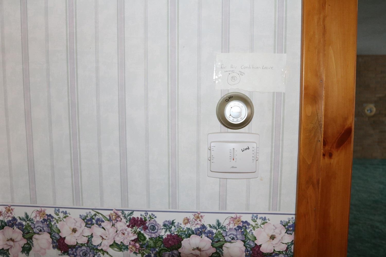 6712 North Pingree Road Elwell, MI 48832 - Photo 28 of 43 1896240-27.JPG