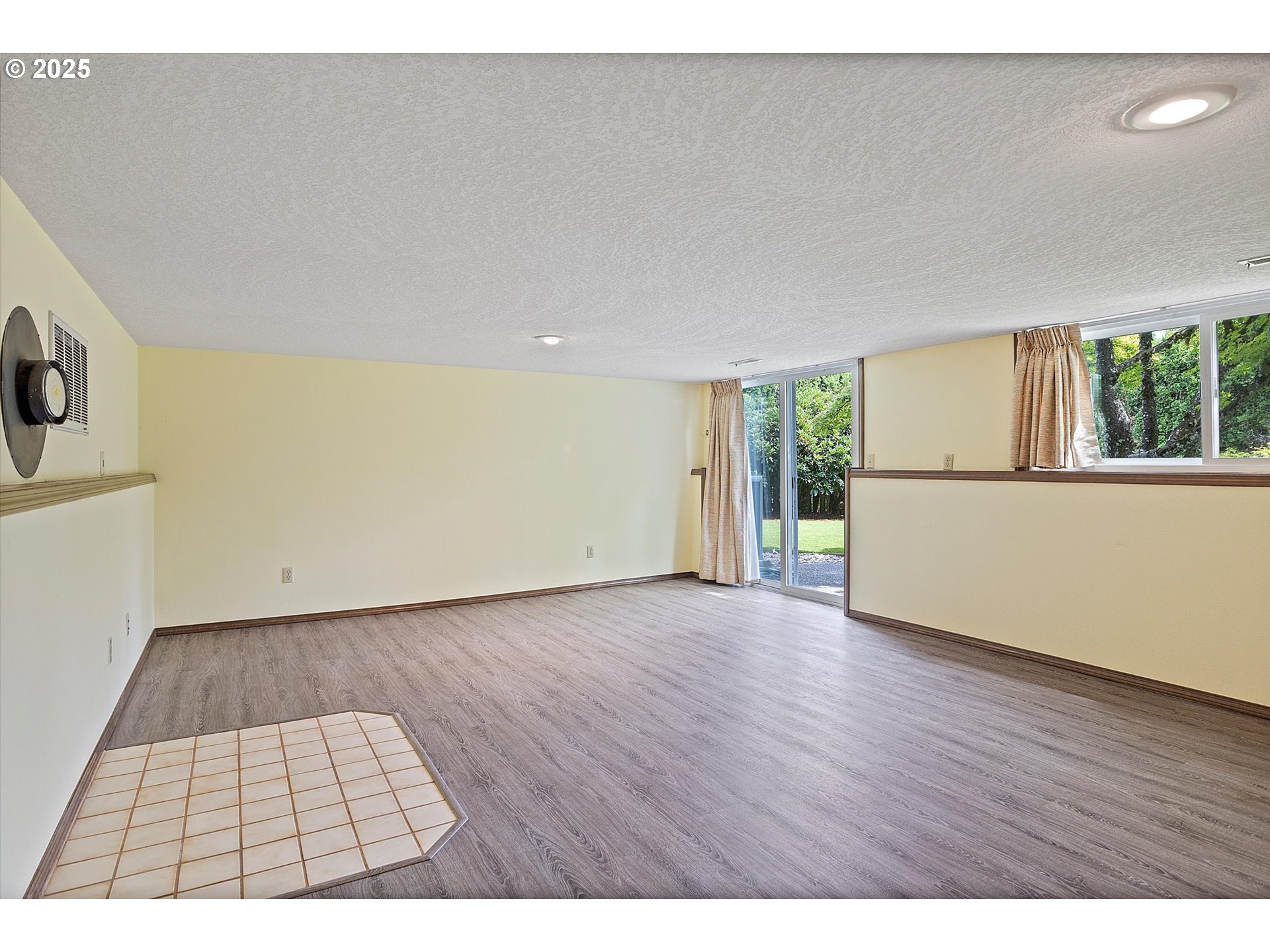 10340 Southwest 41st Avenue Portland, OR 97219 - Photo 18 of 33