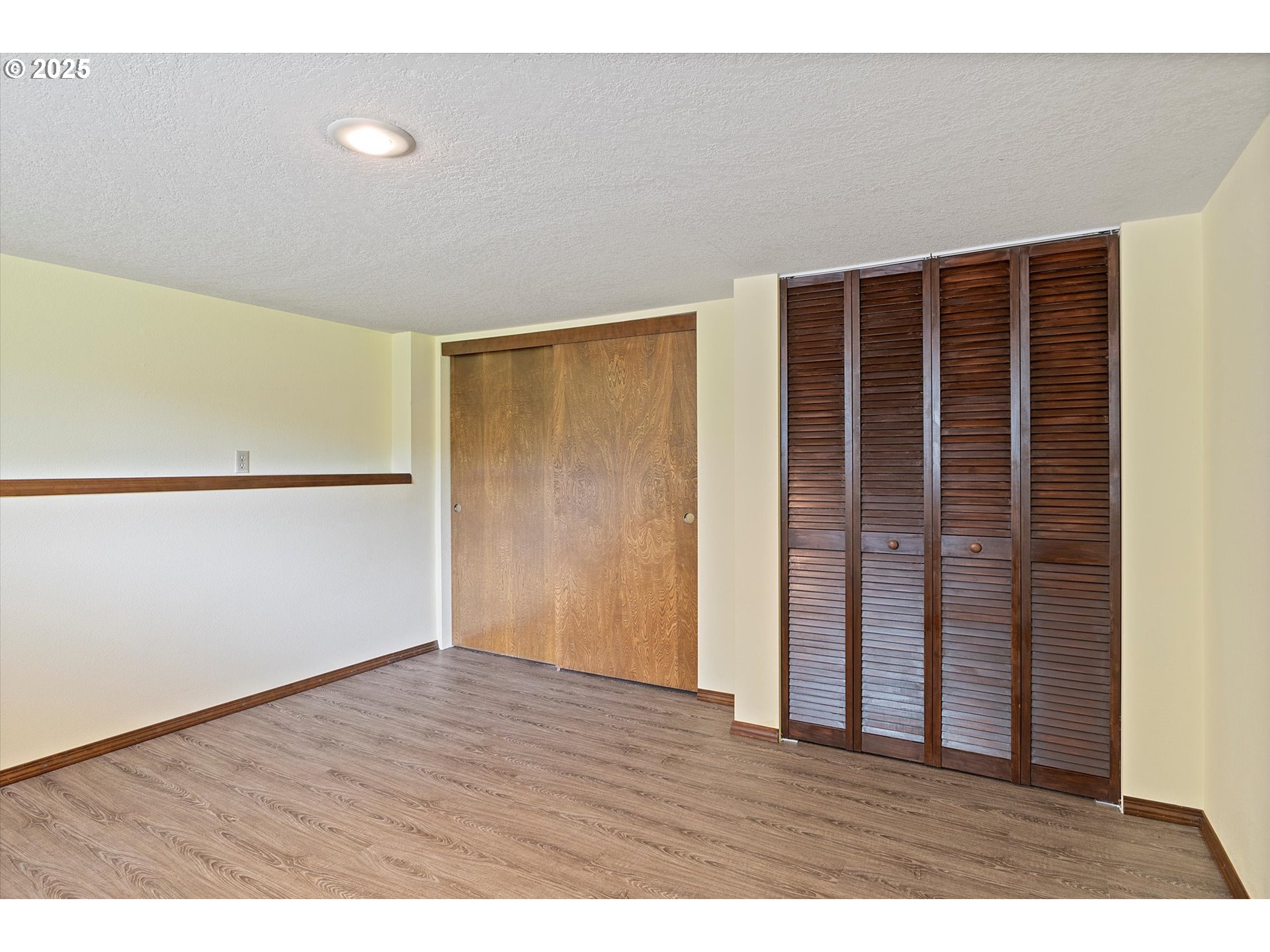 10340 Southwest 41st Avenue Portland, OR 97219 - Photo 22 of 33