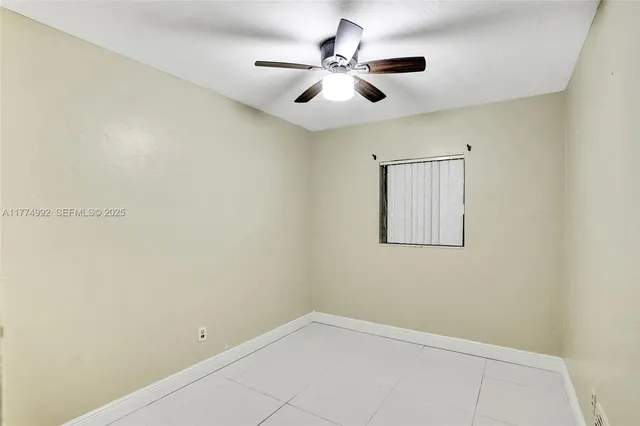 $625,000 | Golden Glades, Miami, FL 33162