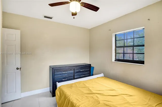 $625,000 | Golden Glades, Miami, FL 33162