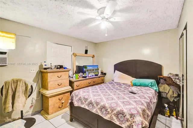 $625,000 | Golden Glades, Miami, FL 33162