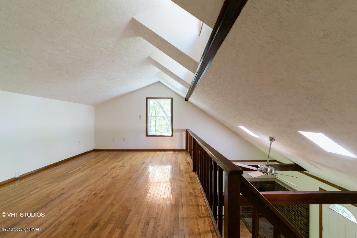 1186 Little Twig Road Effort, PA 18330 - Photo 2 of 24 a view of entryway and hall with wooden floor