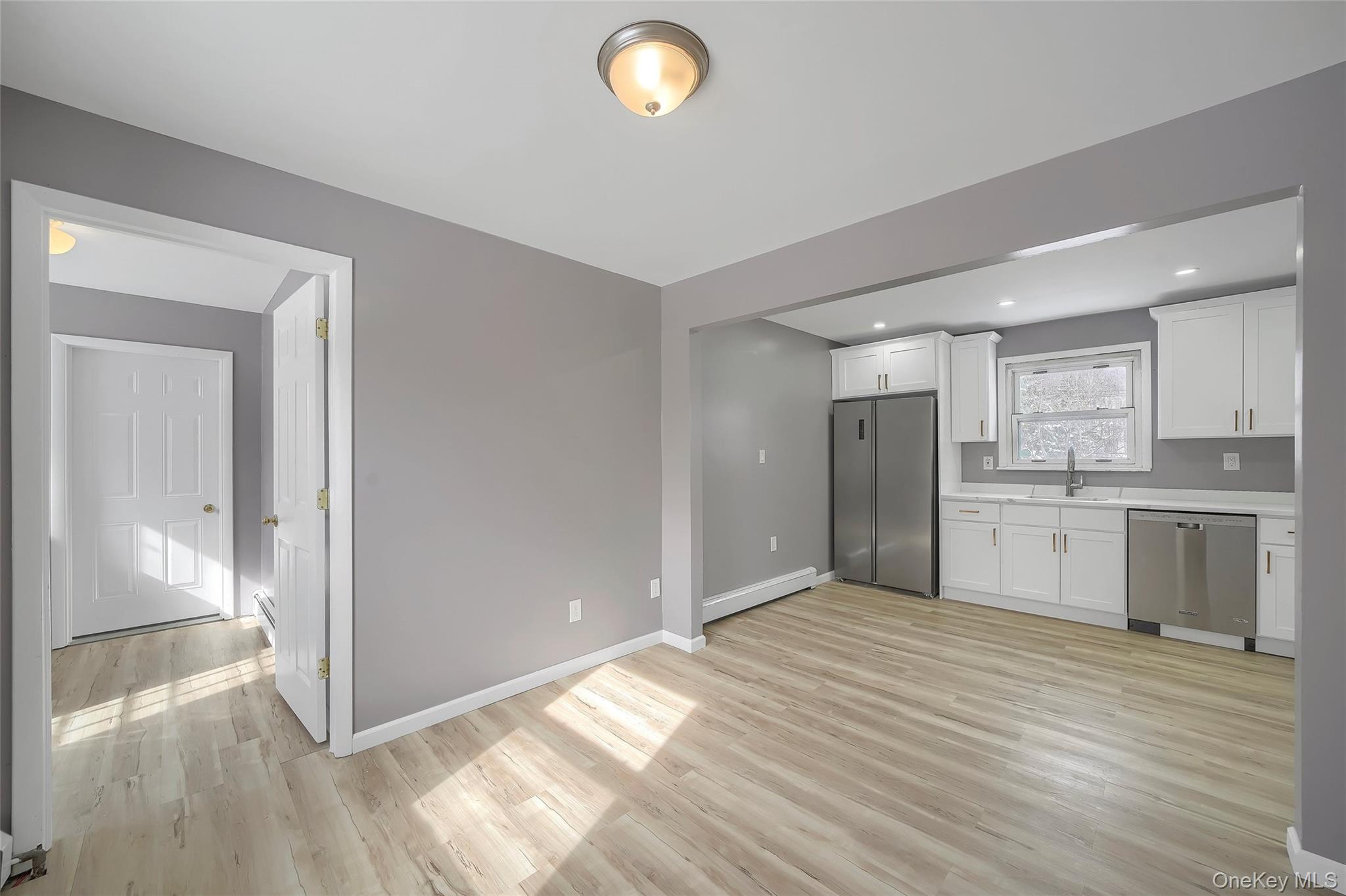 447 Clove Road Monroe, NY 10950 - Photo 18 of 29