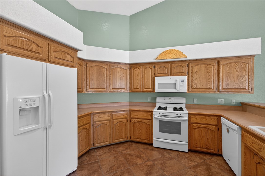 4302 Rising Sun Avenue Kingman, AZ 86401 - Photo 11 of 89