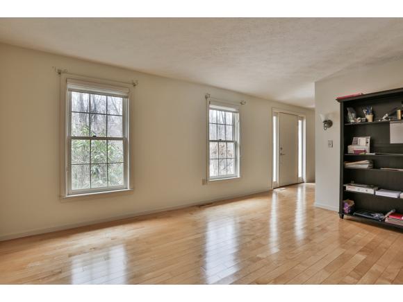 42 Dahl Road Merrimack, NH 03054 - Photo 15 of 34 Gallery Image 15