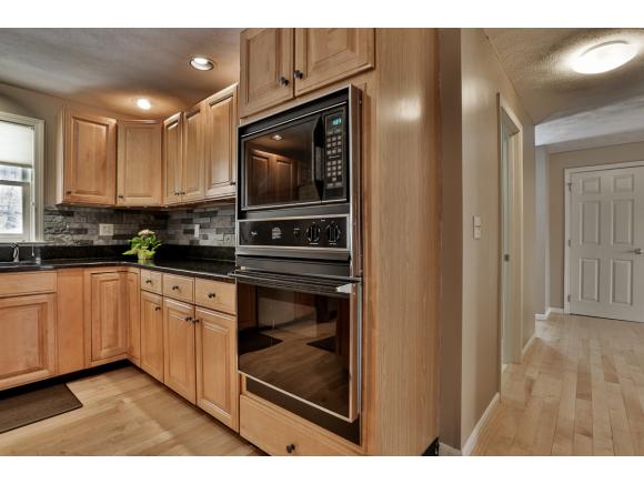 42 Dahl Road Merrimack, NH 03054 - Photo 3 of 34 Gallery Image 3