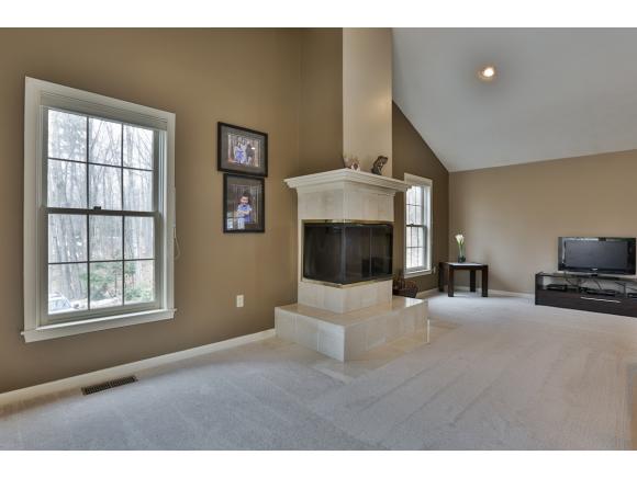42 Dahl Road Merrimack, NH 03054 - Photo 10 of 34 Gallery Image 10