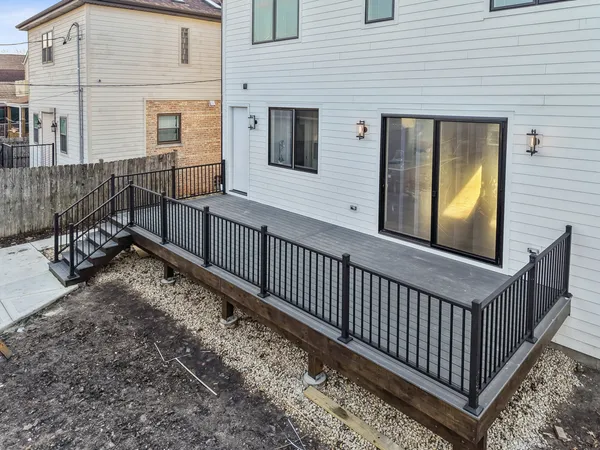 $1,595,000 | 6235 North Kedvale Avenue, Chicago, IL 60646