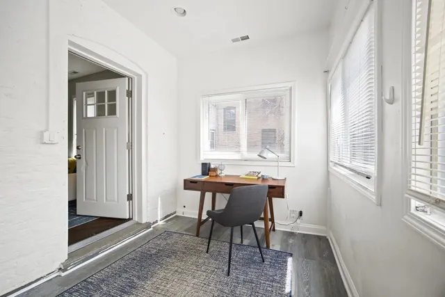 $2,250 | 1807 West North Avenue, Unit 2R, Chicago, IL 60622