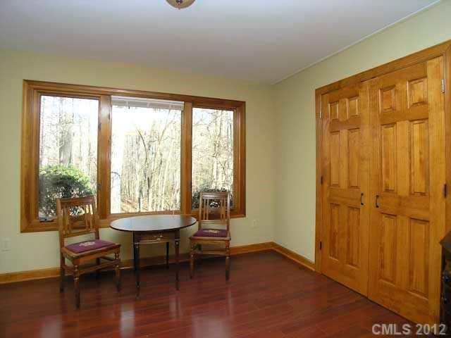 524 Raintree Drive Matthews, NC 28104 - Photo 5 of 16 Gallery Image 5