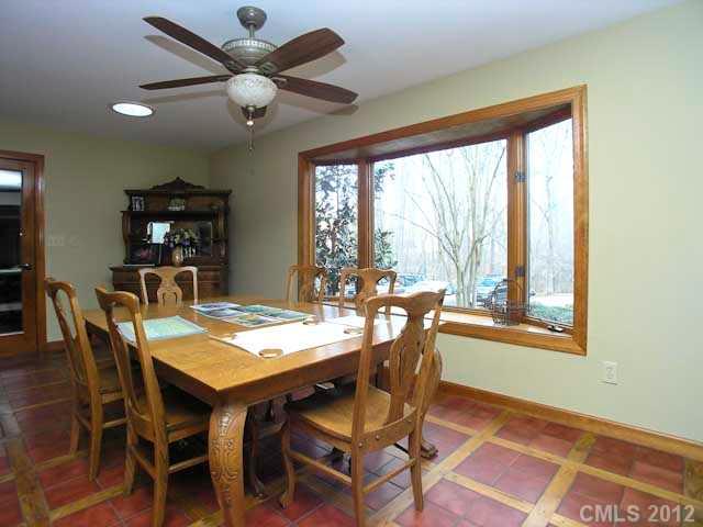 524 Raintree Drive Matthews, NC 28104 - Photo 6 of 16 Gallery Image 6