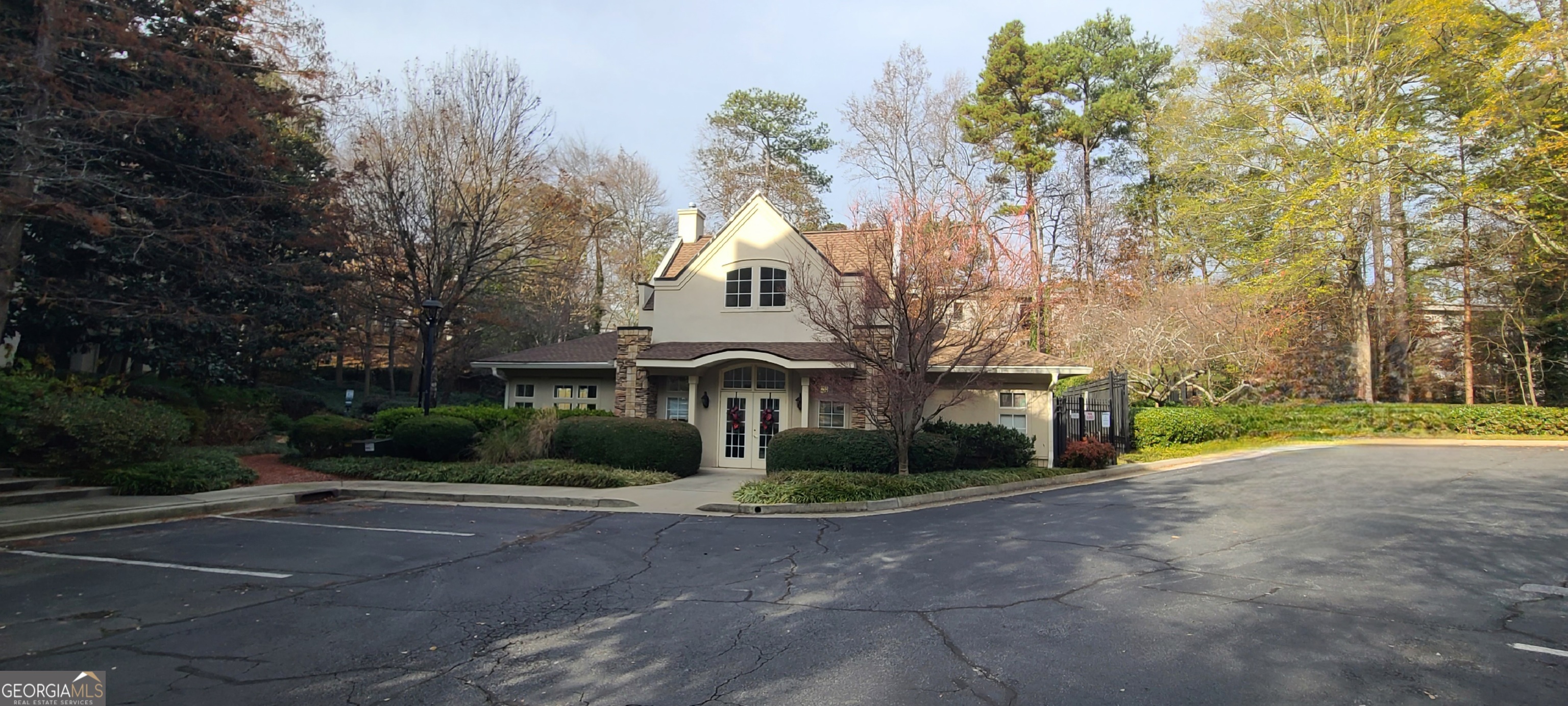 3047 Lenox Road Northeast, Unit 2107 Atlanta, GA 30324 - Photo 28 of 33 Gallery Image 28