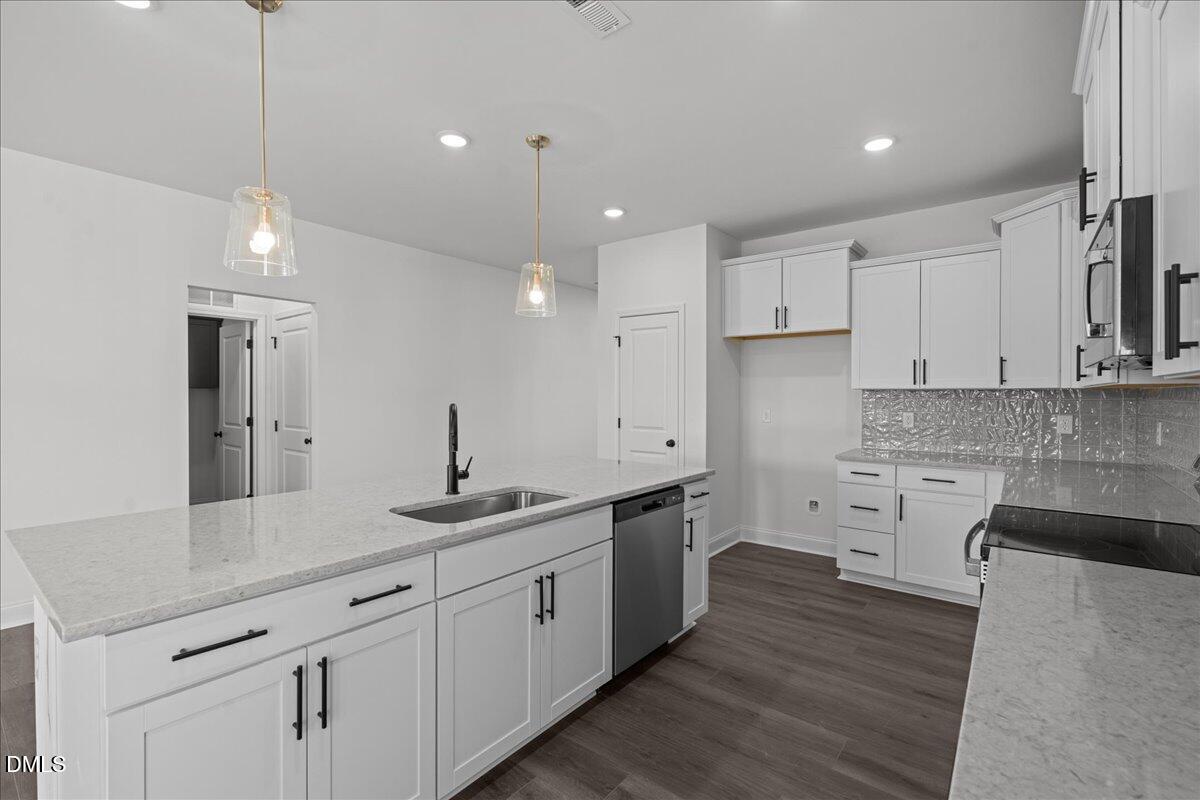 1076 Channel Drop Loop Zebulon, NC 27597 - Photo 15 of 67 21-DSC07269