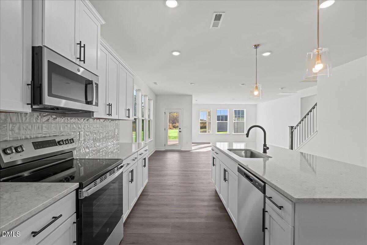 1076 Channel Drop Loop Zebulon, NC 27597 - Photo 17 of 67 23-DSC07275