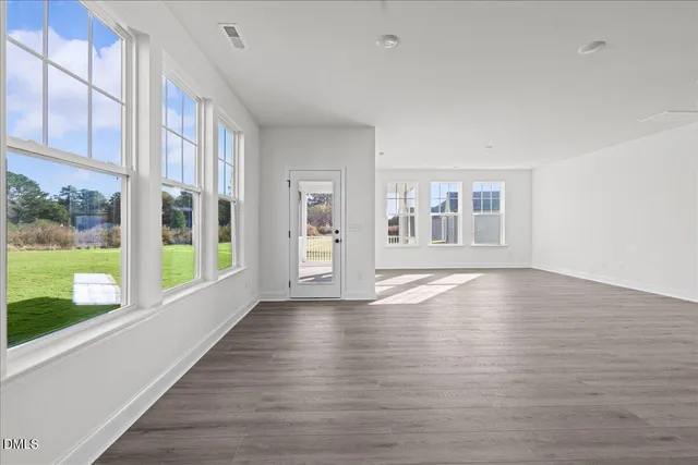 $395,000 | 1076 Channel Drop Loop, Zebulon, NC 27597